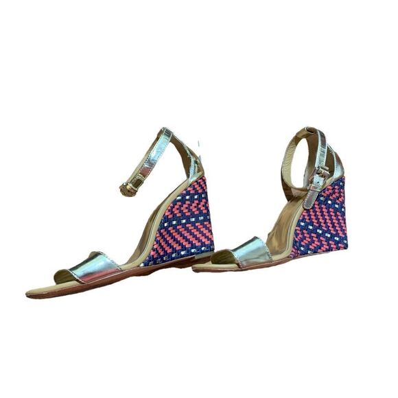 Coach Sharrin Metallic Gold Wedges Sz 7.5 - Picture 2 of 9